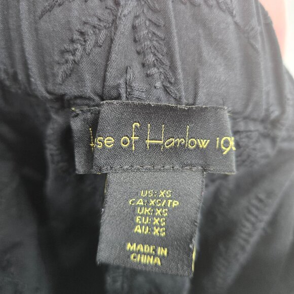 House of Harlow 1960 Black Embroidered Palm Trees Barrel Pants XS - Picture 10 of 12